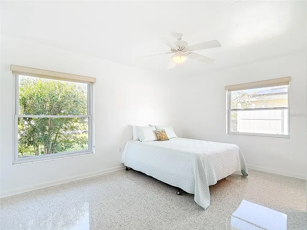 1133 Burke Avenue Dunedin FL 34698