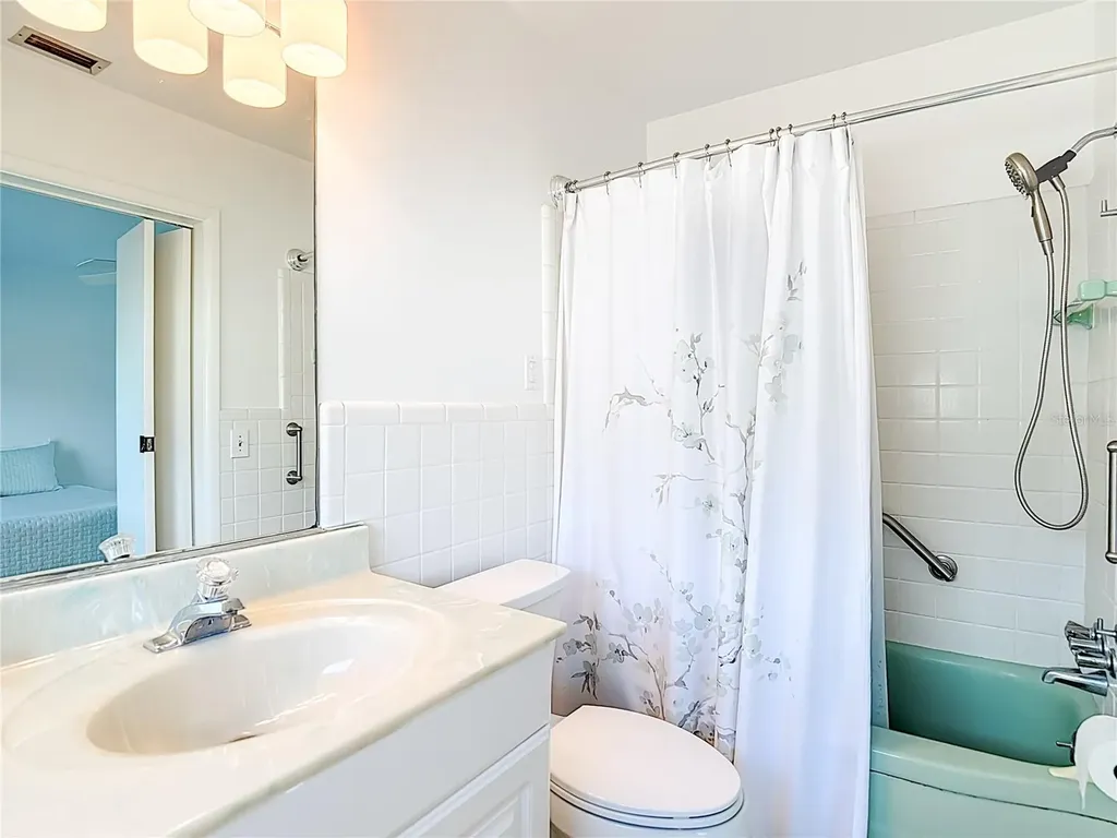1133 Burke Avenue Dunedin FL 34698