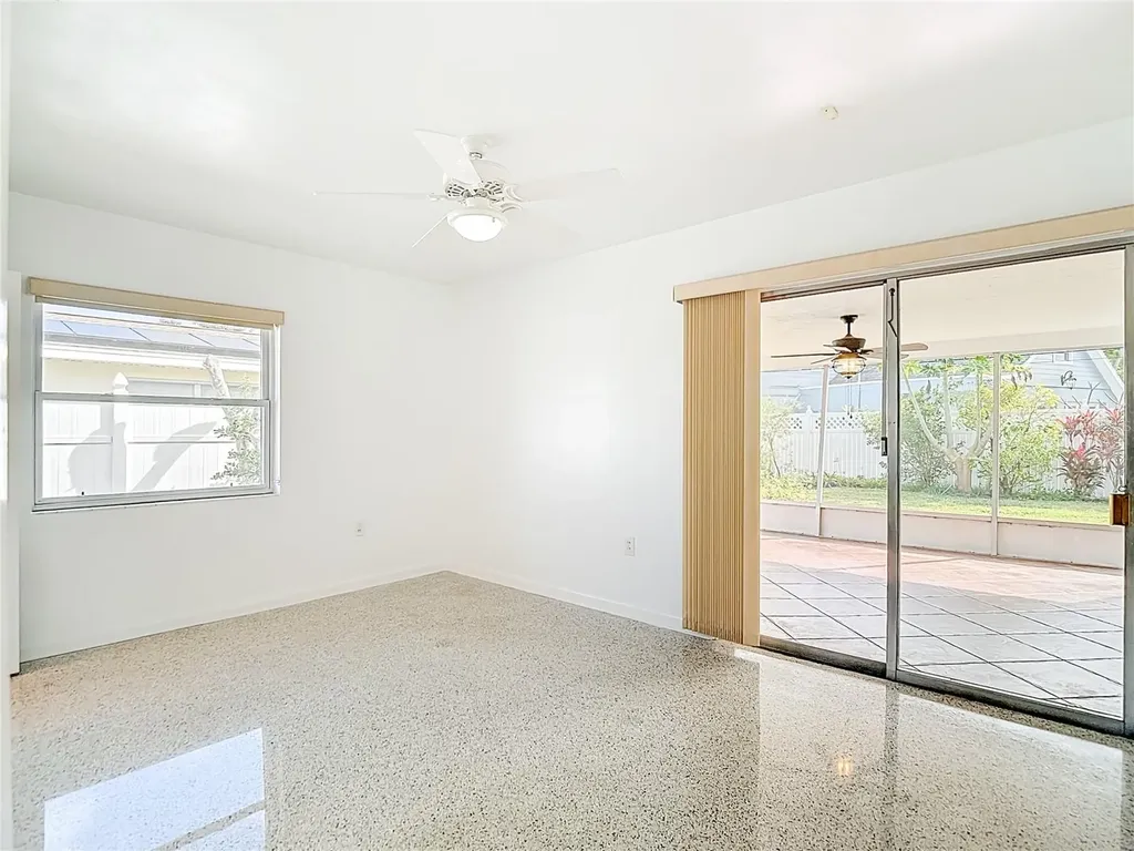 1133 Burke Avenue Dunedin FL 34698