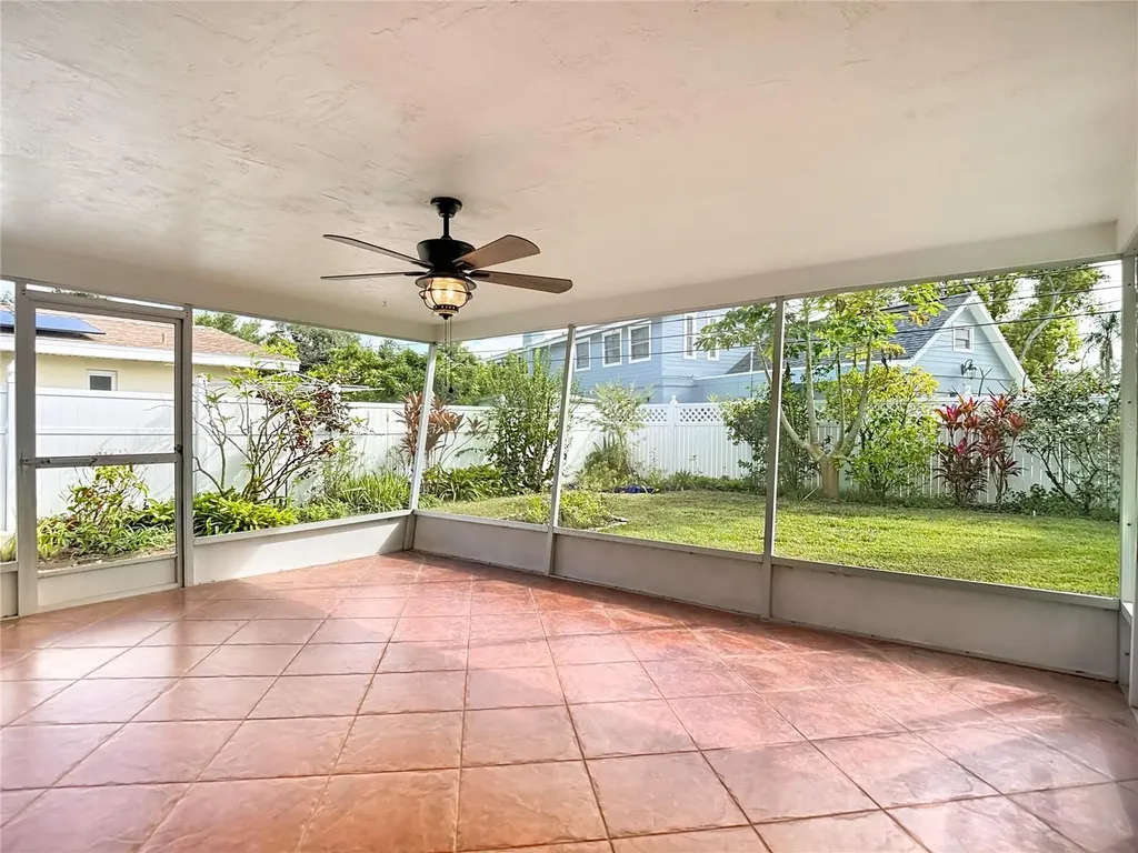 1133 Burke Avenue Dunedin FL 34698