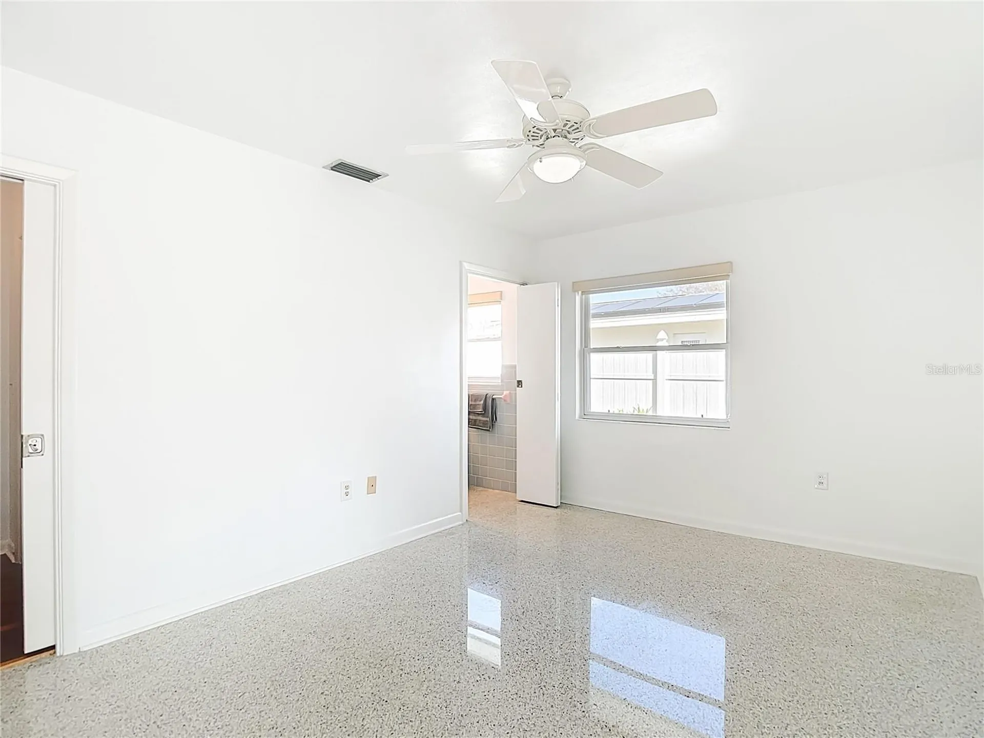 1133 Burke Avenue Dunedin FL 34698