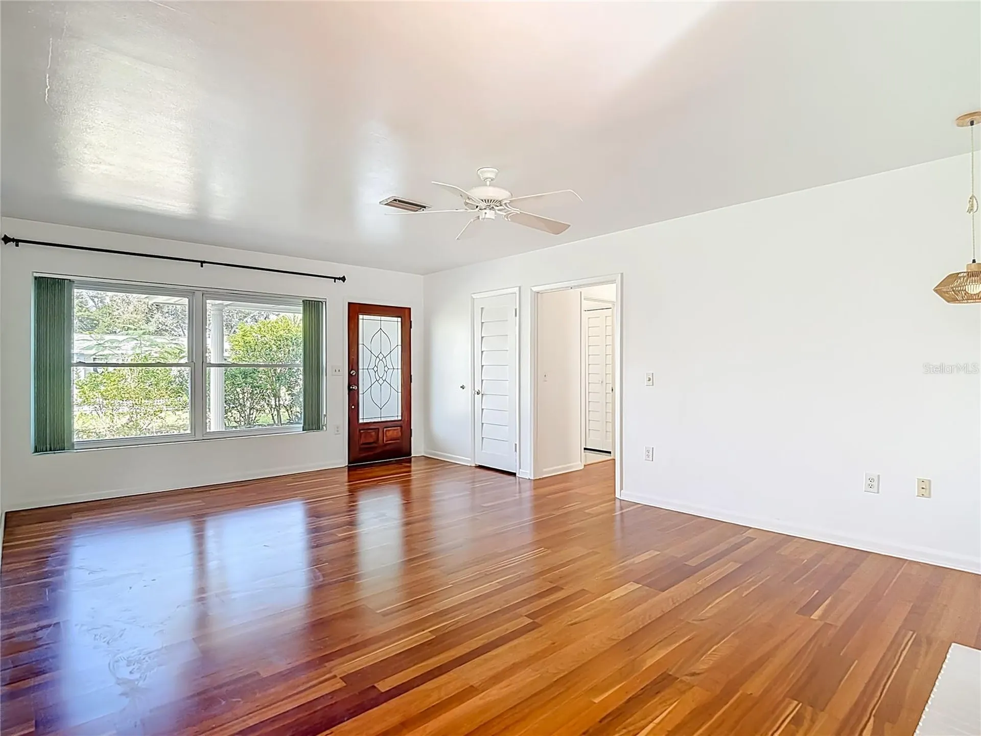 1133 Burke Avenue Dunedin FL 34698