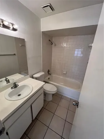 5226 Via Hacienda Circle Orlando FL 32839