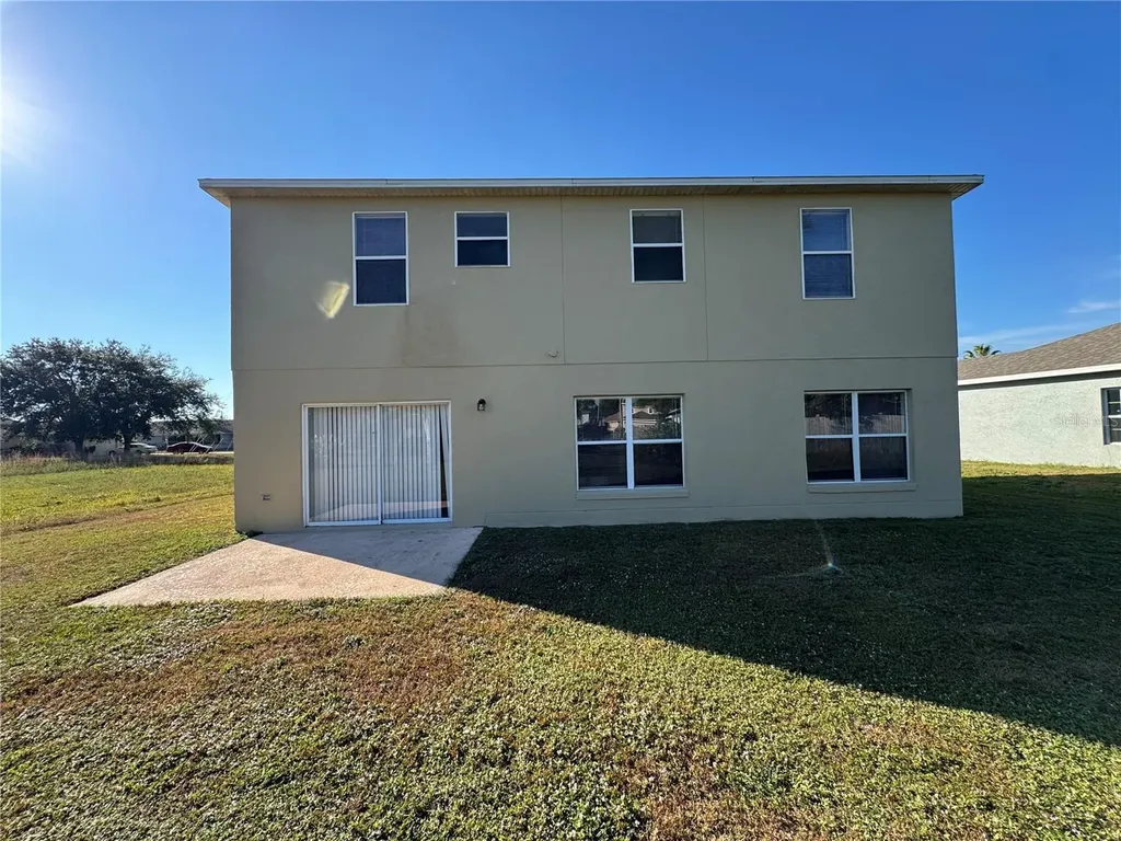 681 Basingstoke Court Kissimmee FL 34758