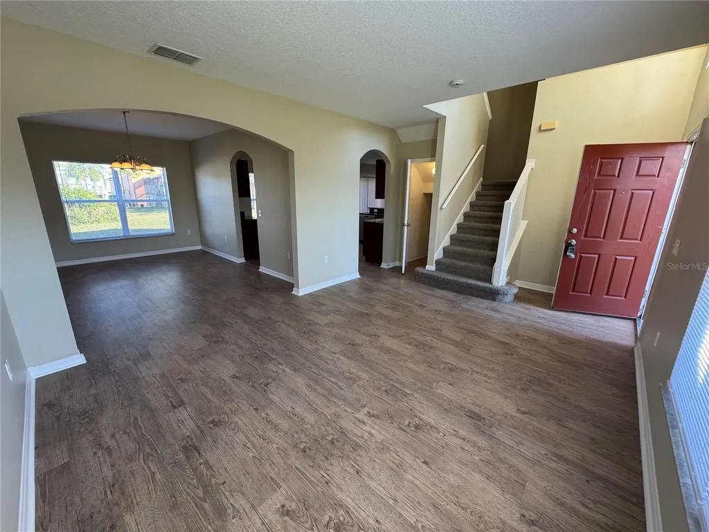 681 Basingstoke Court Kissimmee FL 34758