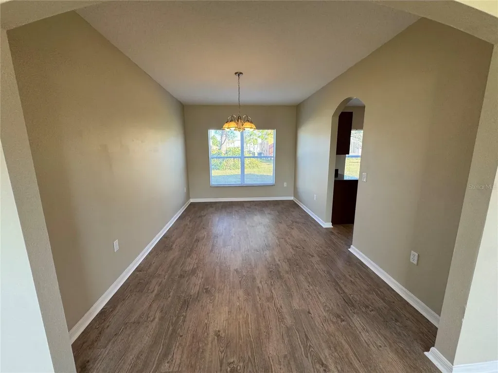 681 Basingstoke Court Kissimmee FL 34758