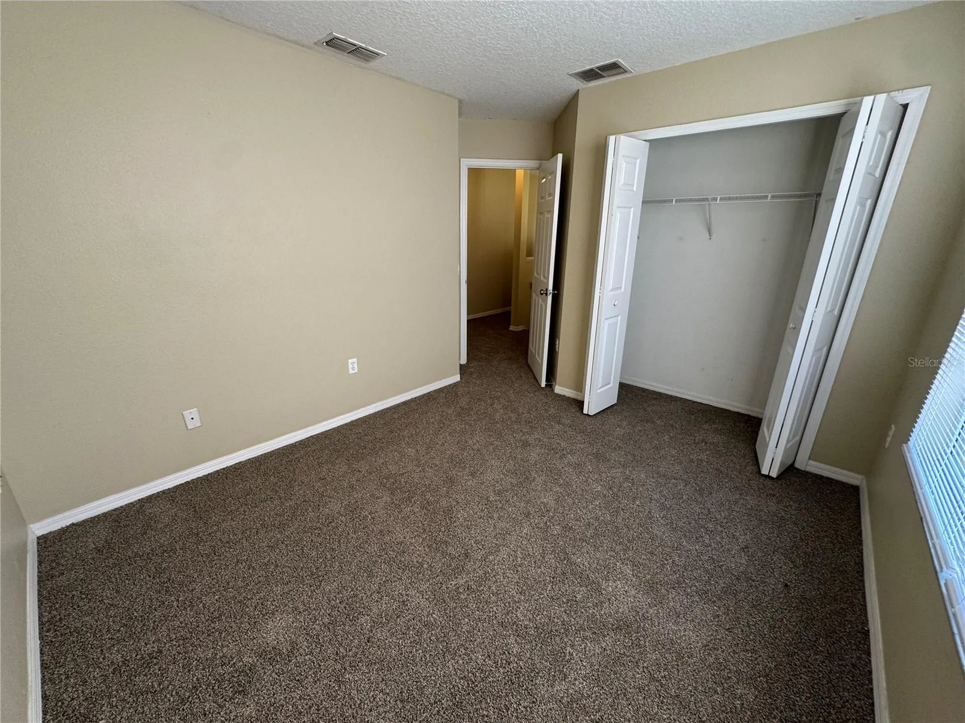 681 Basingstoke Court Kissimmee FL 34758