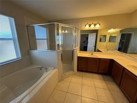 681 Basingstoke Court Kissimmee FL 34758