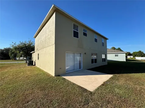 681 Basingstoke Court Kissimmee FL 34758