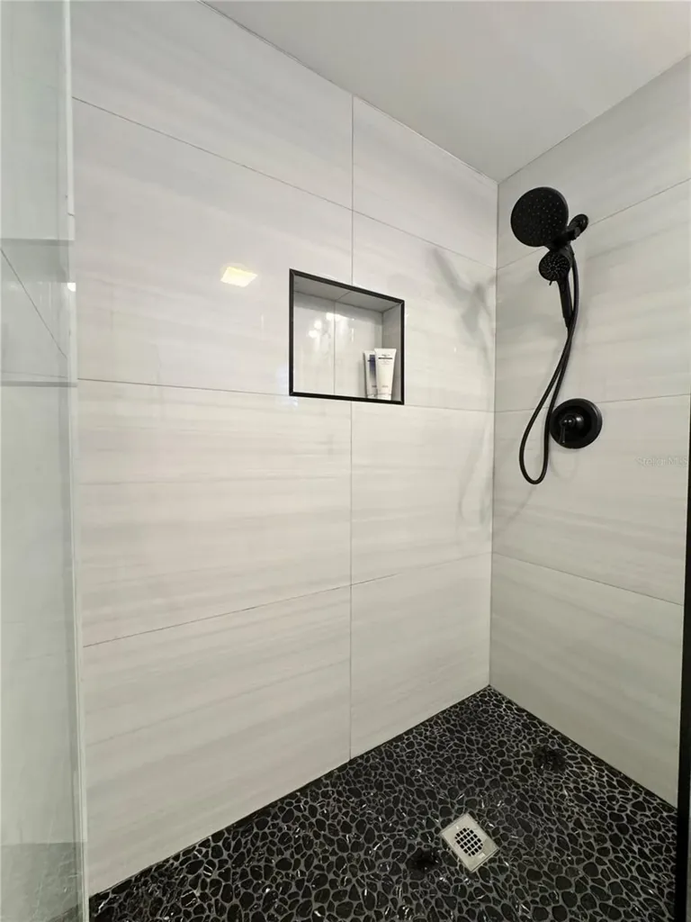 701 Broadway Street Longboat Key FL 34228