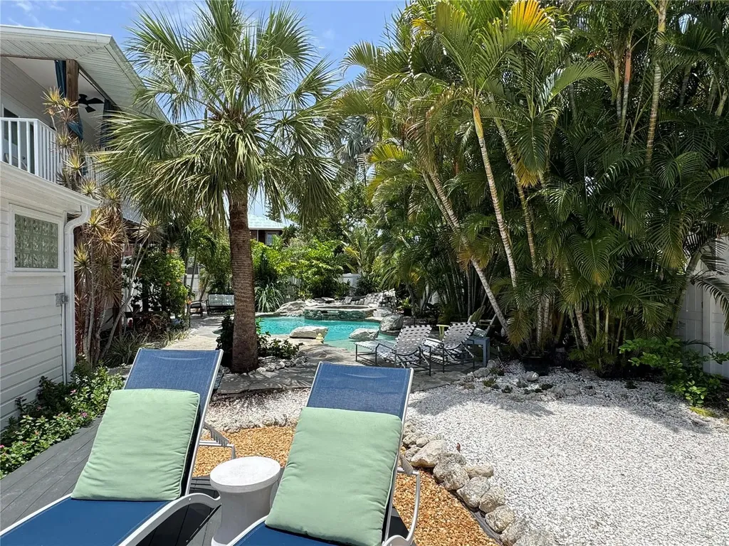 701 Broadway Street Longboat Key FL 34228