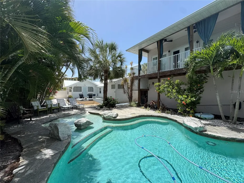 701 Broadway Street Longboat Key FL 34228