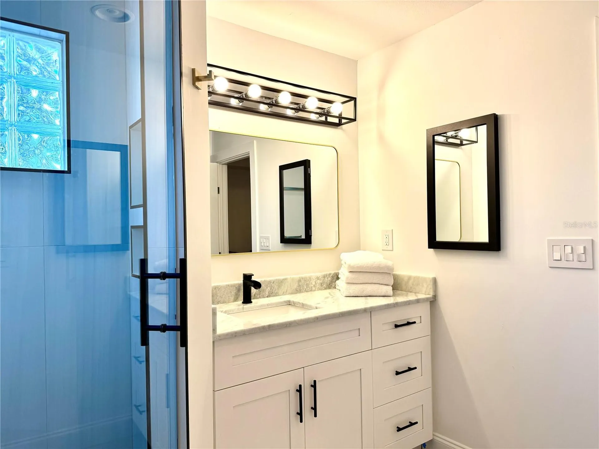701 Broadway Street Longboat Key FL 34228