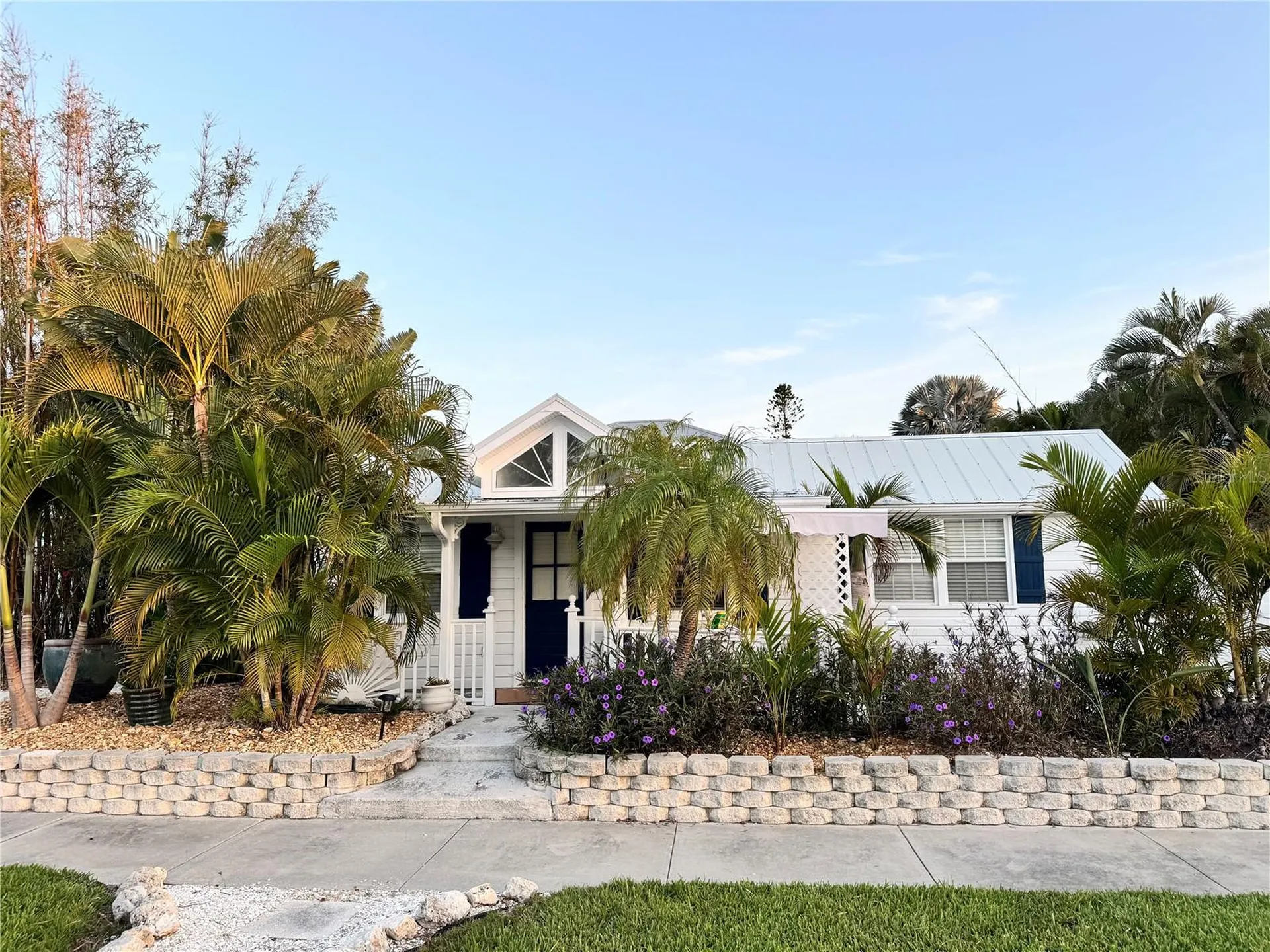 701 Broadway Street Longboat Key FL 34228