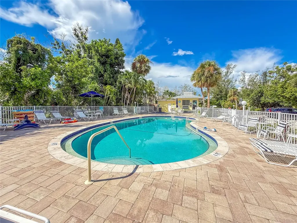 5310 Gulf Of Mexico Drive Longboat Key FL 34228