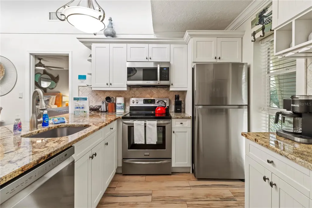 5310 Gulf Of Mexico Drive Longboat Key FL 34228