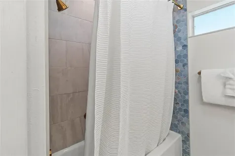 5310 Gulf Of Mexico Drive Longboat Key FL 34228