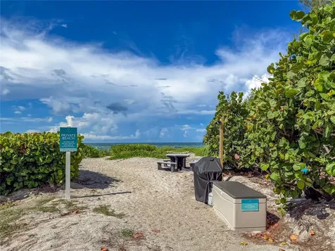 5310 Gulf Of Mexico Drive Longboat Key FL 34228