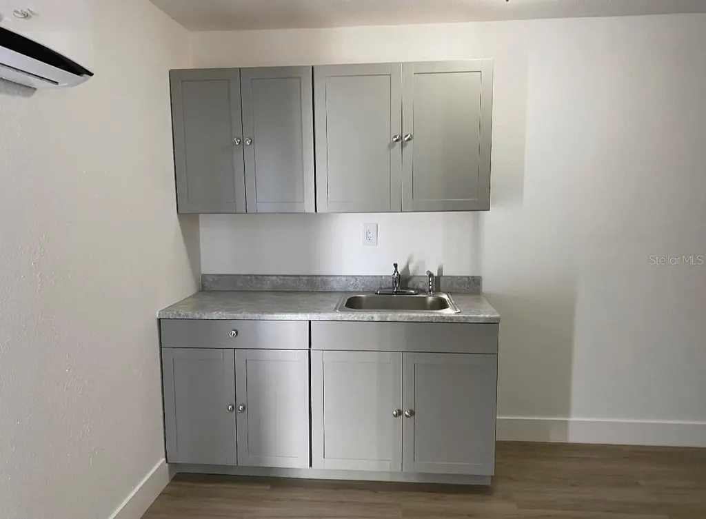 2431 Titus Court Orlando FL 32817