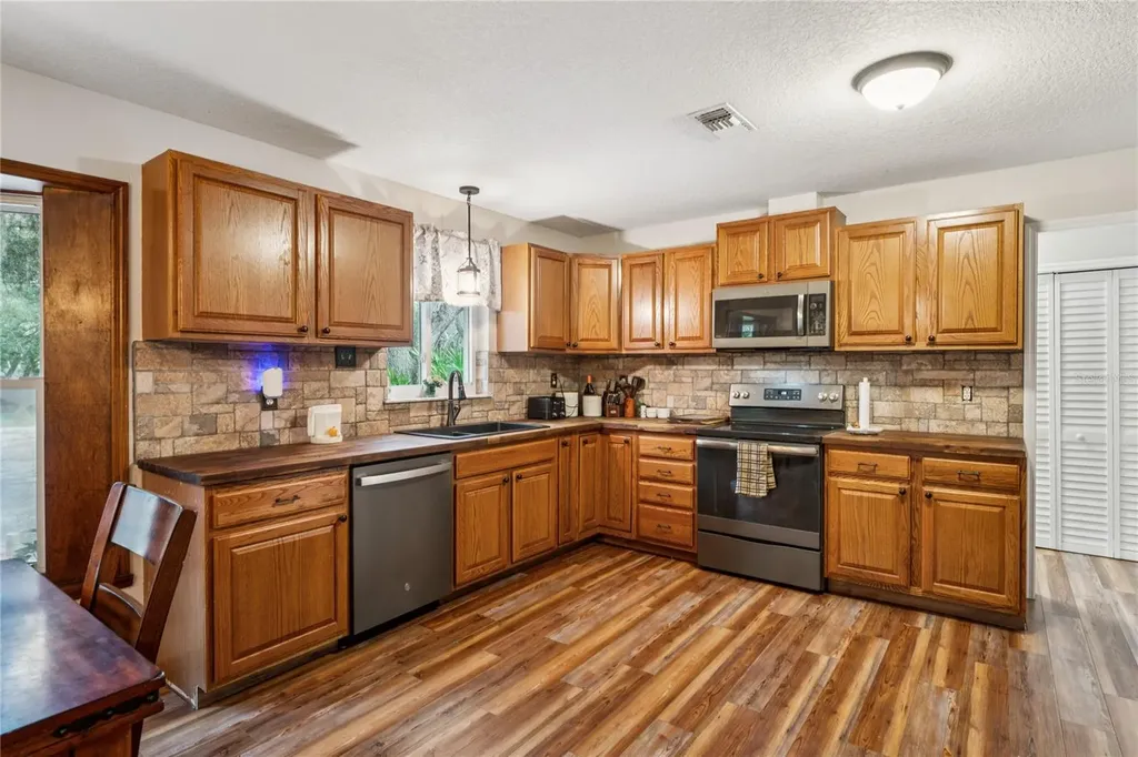 11185 Cleever Street Weeki Wachee FL 34614