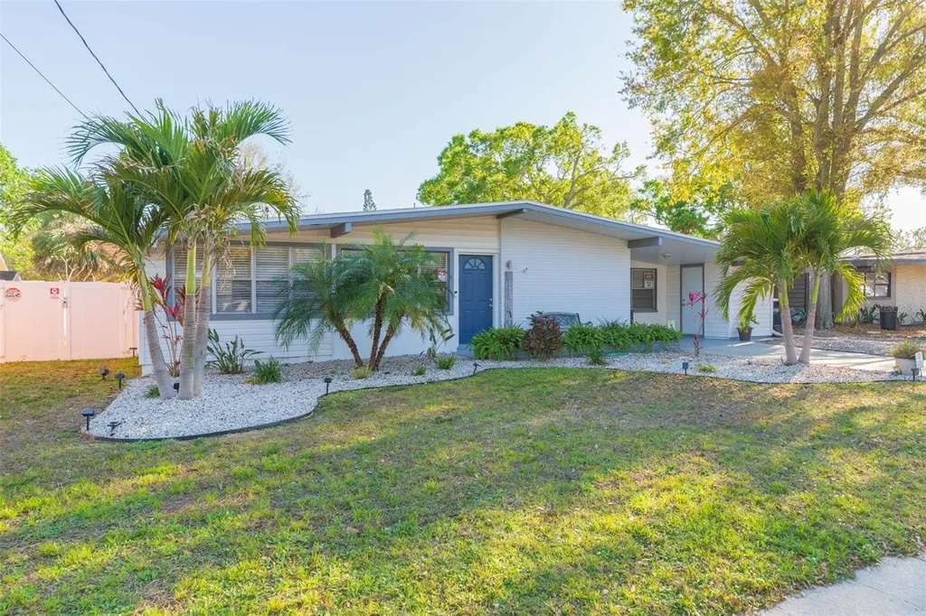 4206 W Wisconsin Avenue Tampa FL 33616