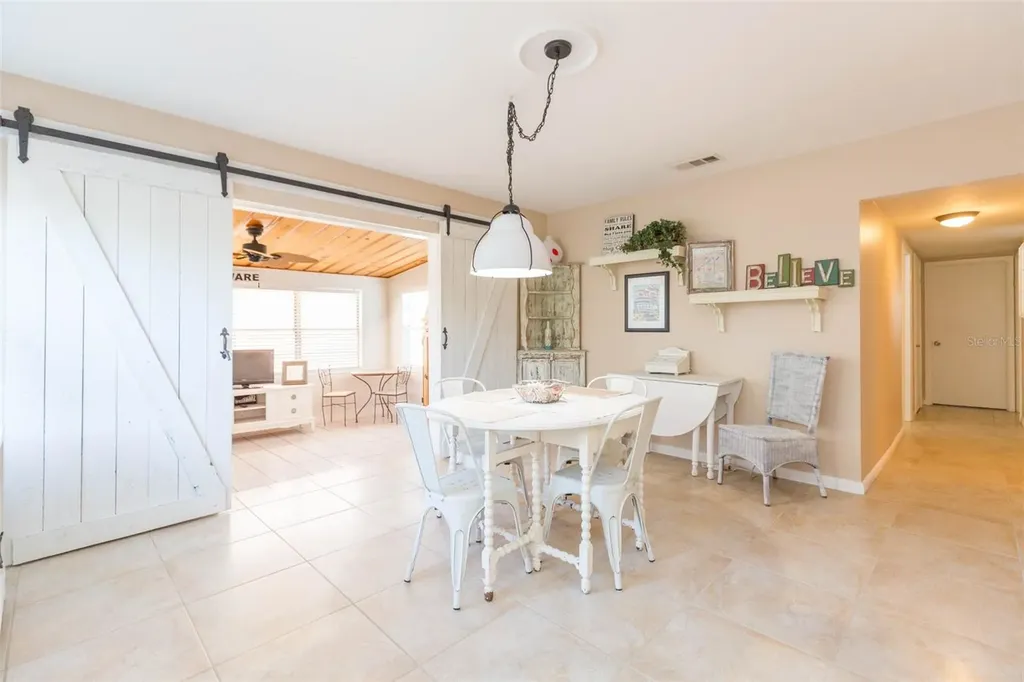 4206 W Wisconsin Avenue Tampa FL 33616