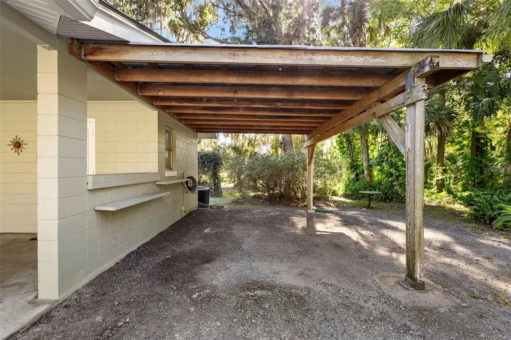 353 Lake Crescent Drive Debary FL 32713