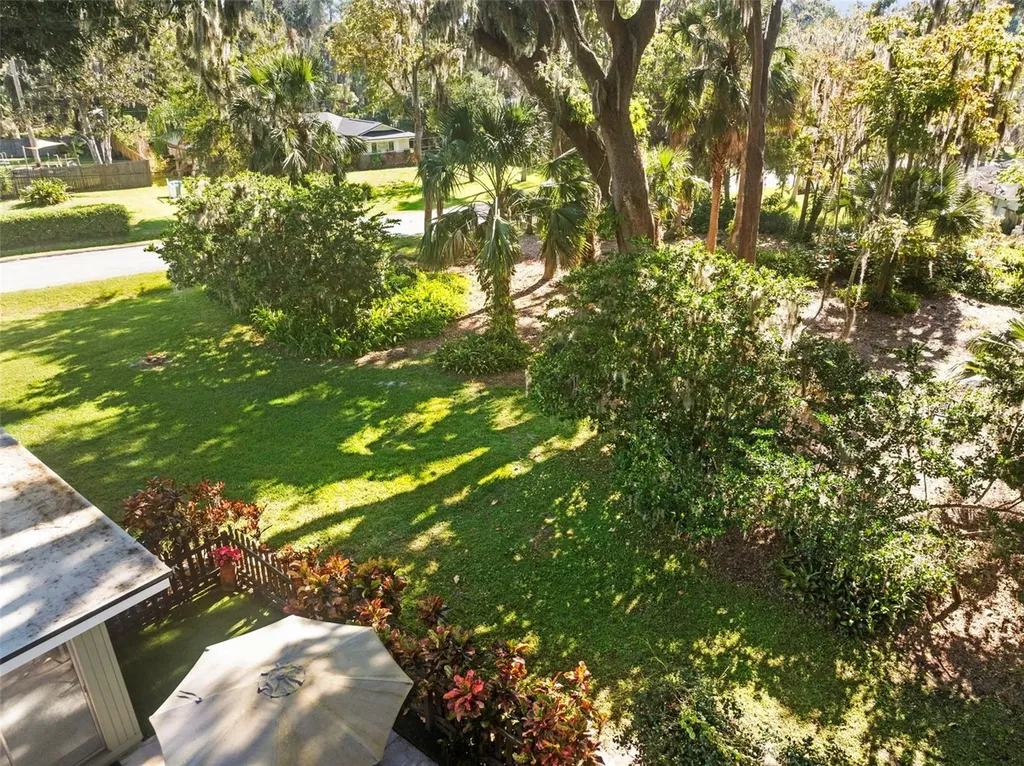 353 Lake Crescent Drive Debary FL 32713