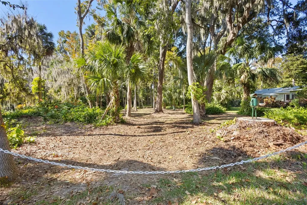 353 Lake Crescent Drive Debary FL 32713