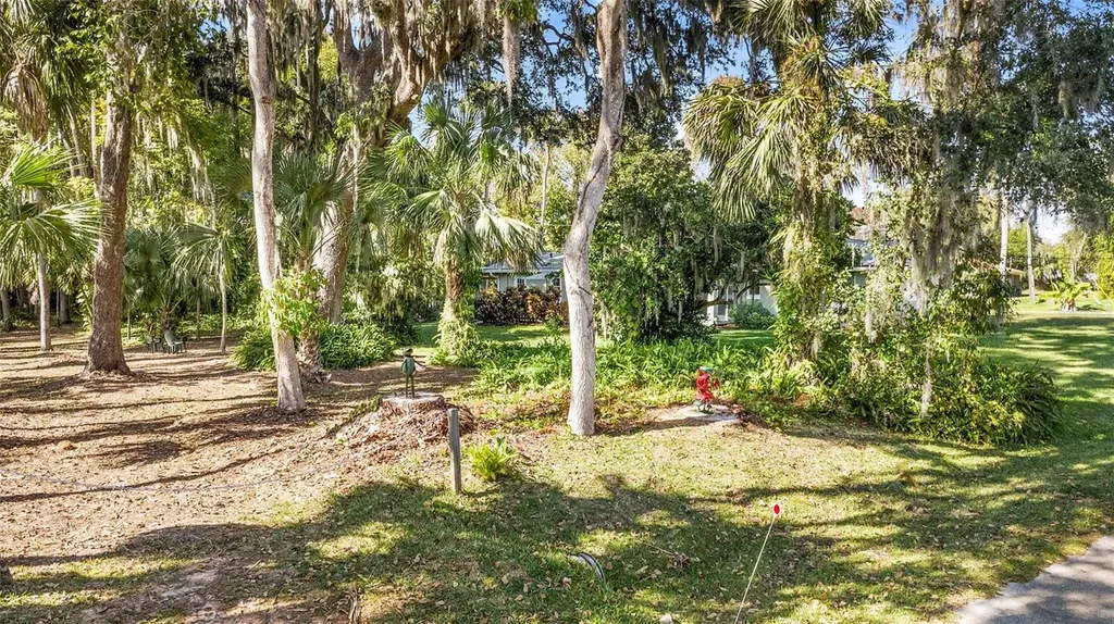 353 Lake Crescent Drive Debary FL 32713