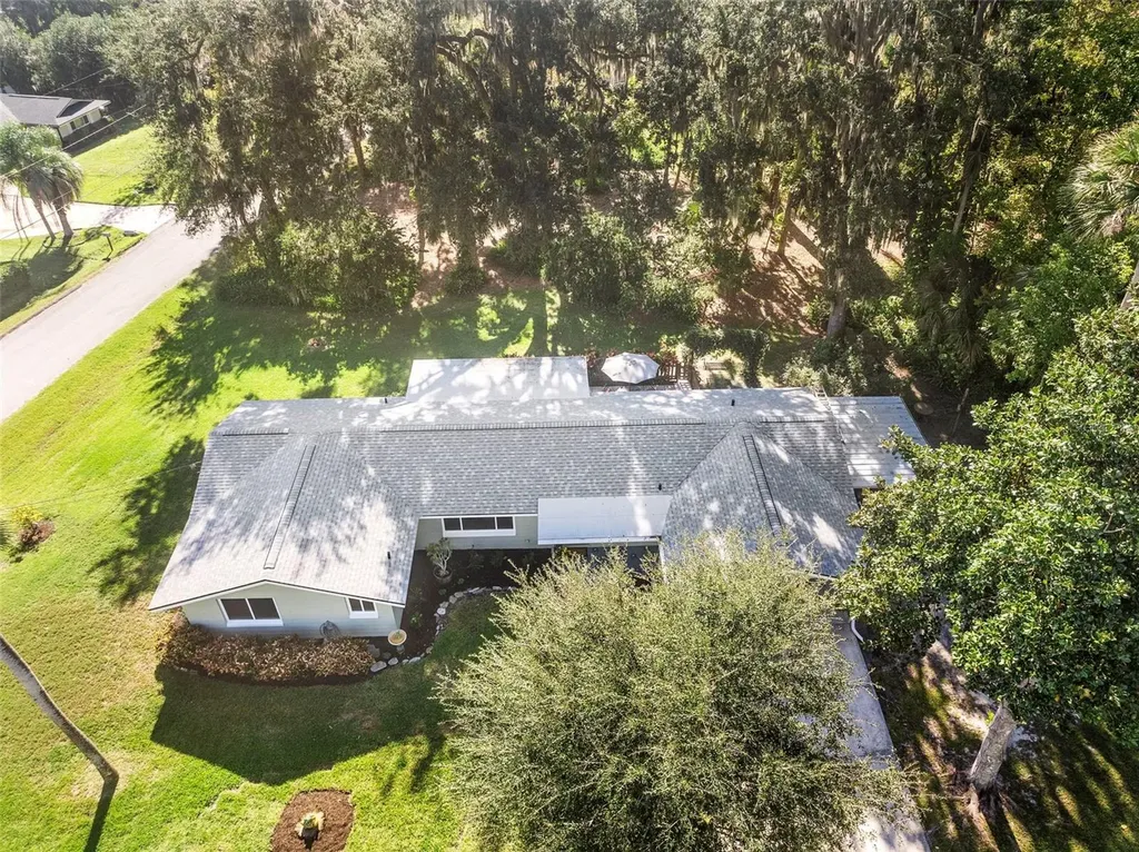 353 Lake Crescent Drive Debary FL 32713