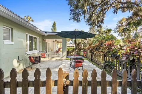 353 Lake Crescent Drive Debary FL 32713