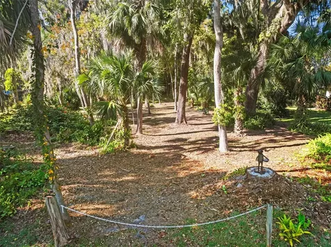 353 Lake Crescent Drive Debary FL 32713