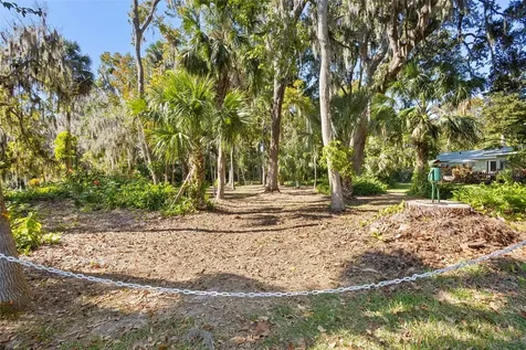 353 Lake Crescent Drive Debary FL 32713