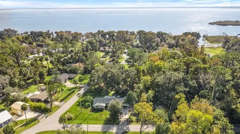 353 Lake Crescent Drive Debary FL 32713