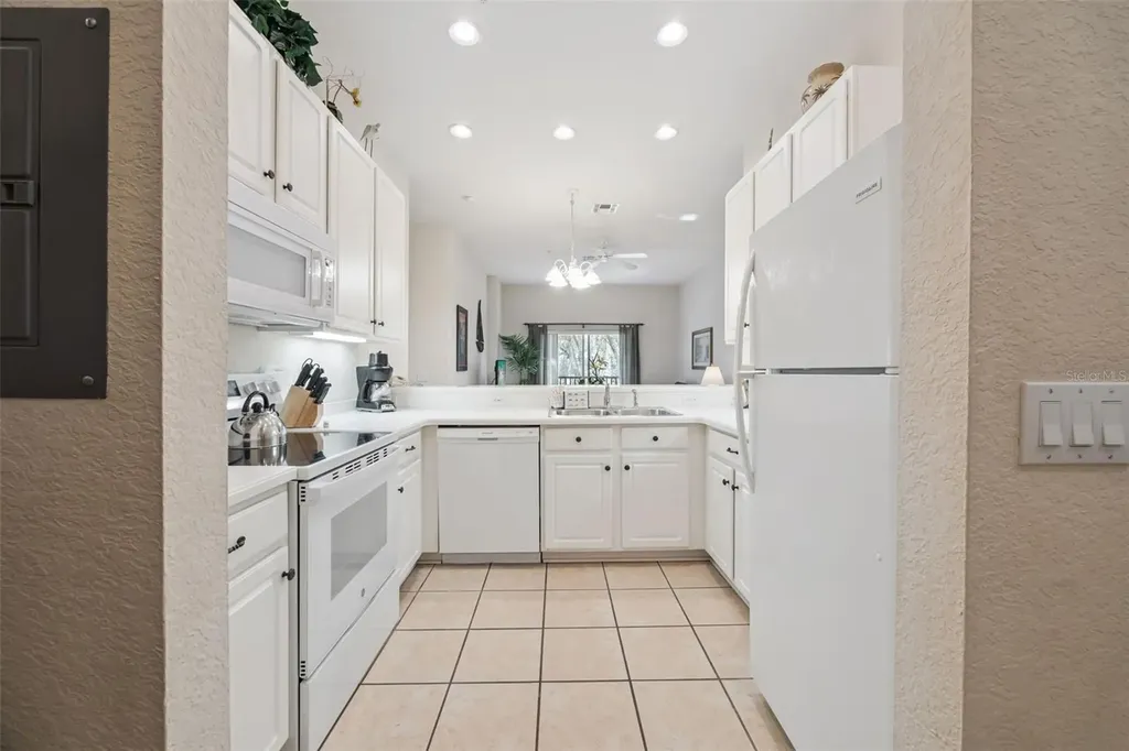 314 Lucaya Loop Davenport FL 33897