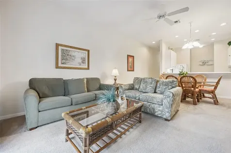 314 Lucaya Loop Davenport FL 33897