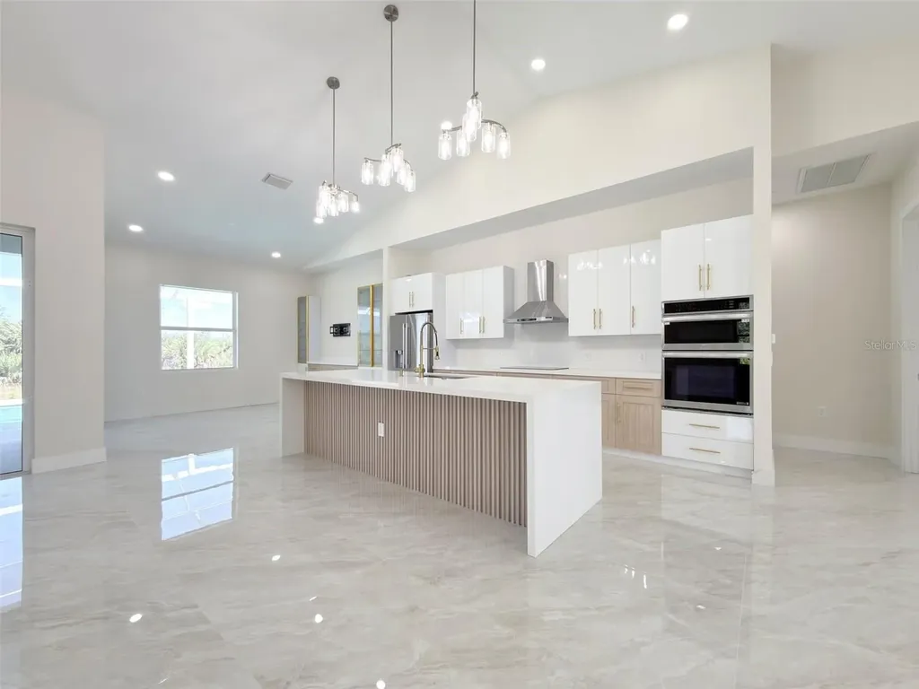 14663 Lillian Circle Port Charlotte FL 33981