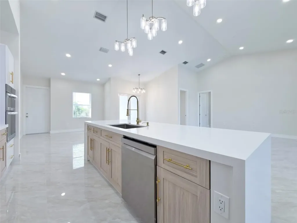 14663 Lillian Circle Port Charlotte FL 33981