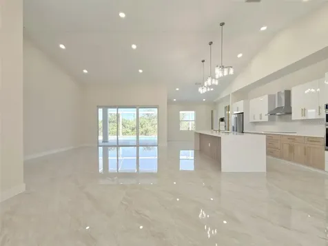 14663 Lillian Circle Port Charlotte FL 33981