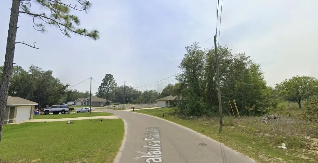 0 Malauka Radial Circle Ocklawaha FL 32179