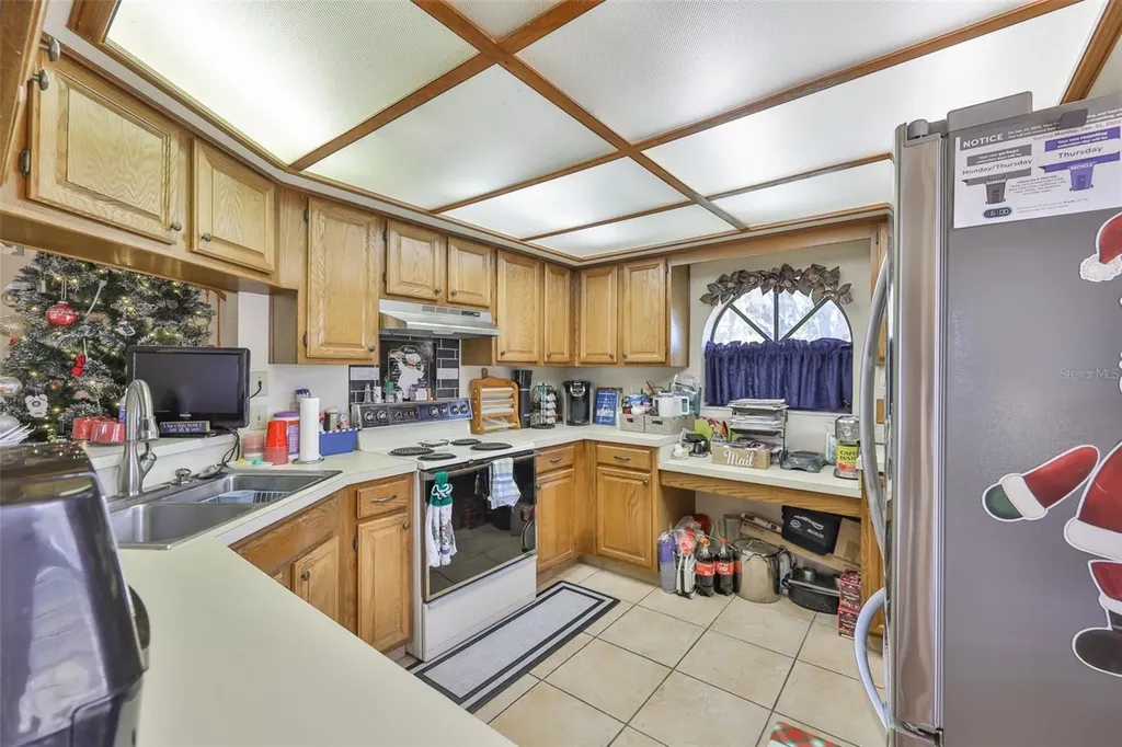 411 SW 12th Street Ruskin FL 33570