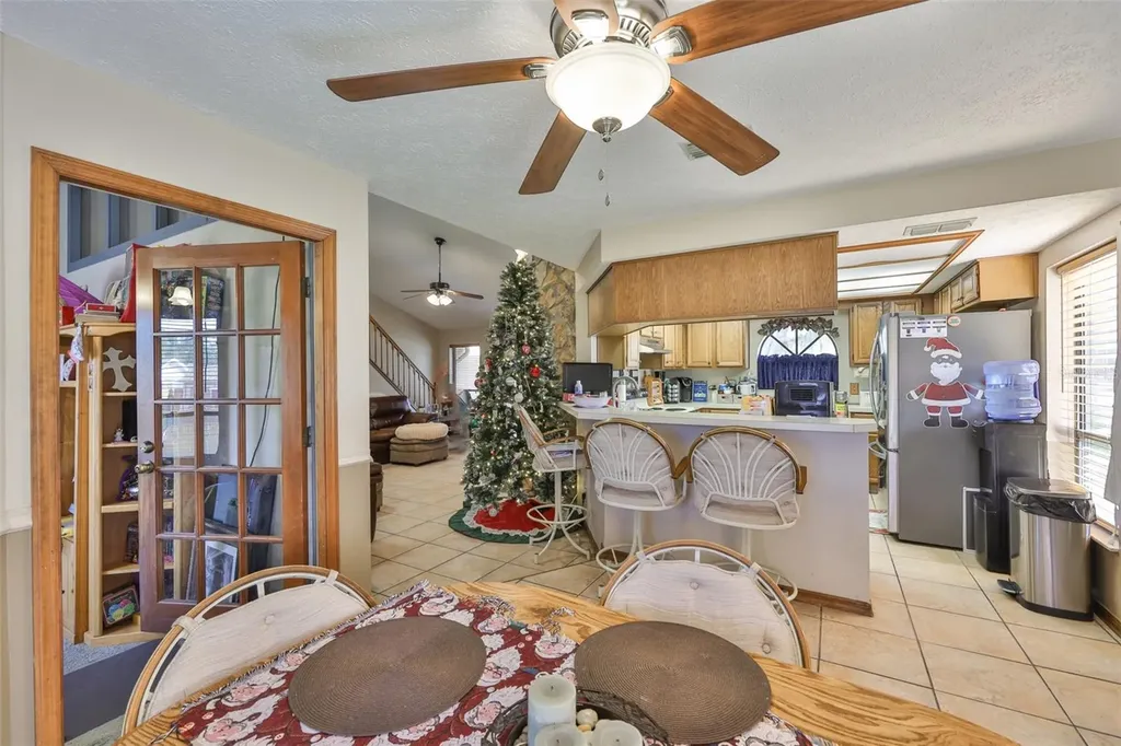411 SW 12th Street Ruskin FL 33570