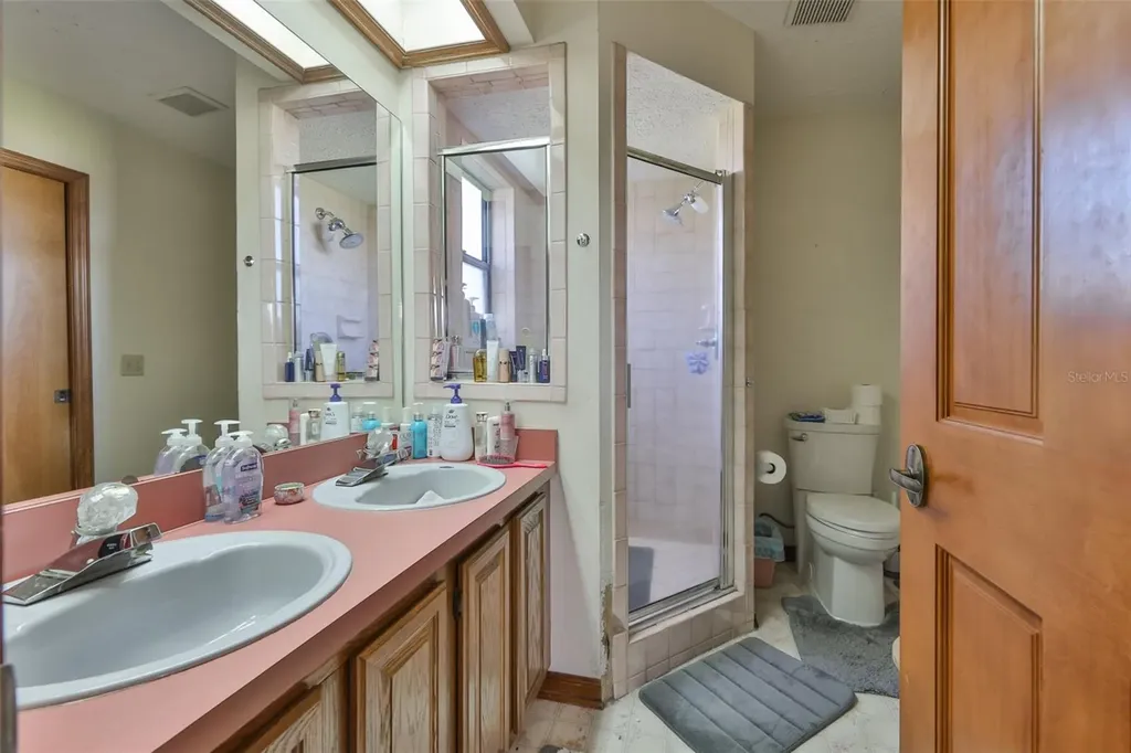 411 SW 12th Street Ruskin FL 33570