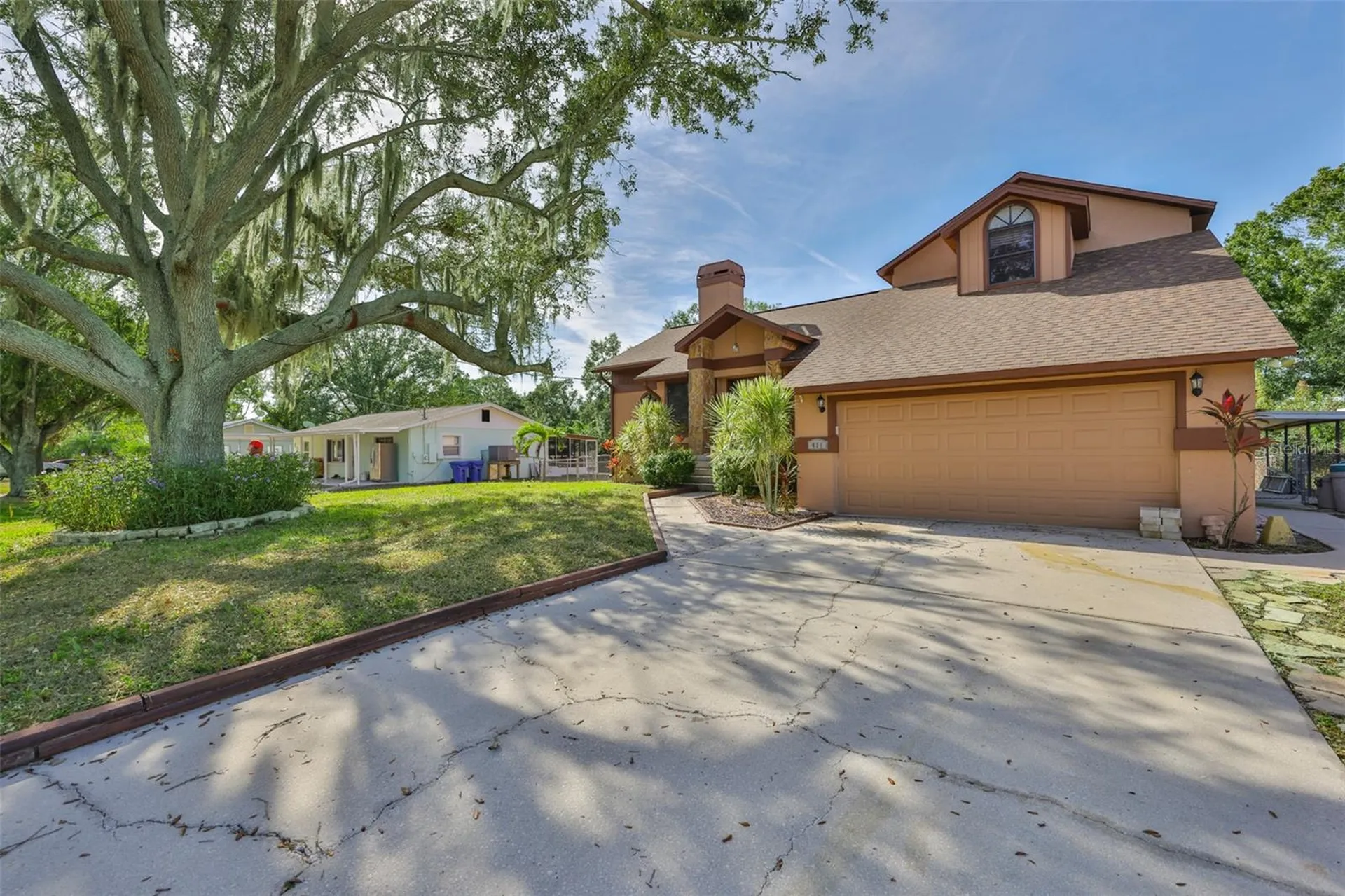 411 SW 12th Street Ruskin FL 33570