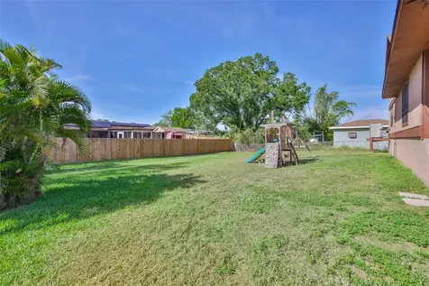 411 SW 12th Street Ruskin FL 33570