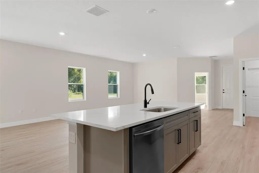 7835 N Creek Way Citrus Springs FL 34434