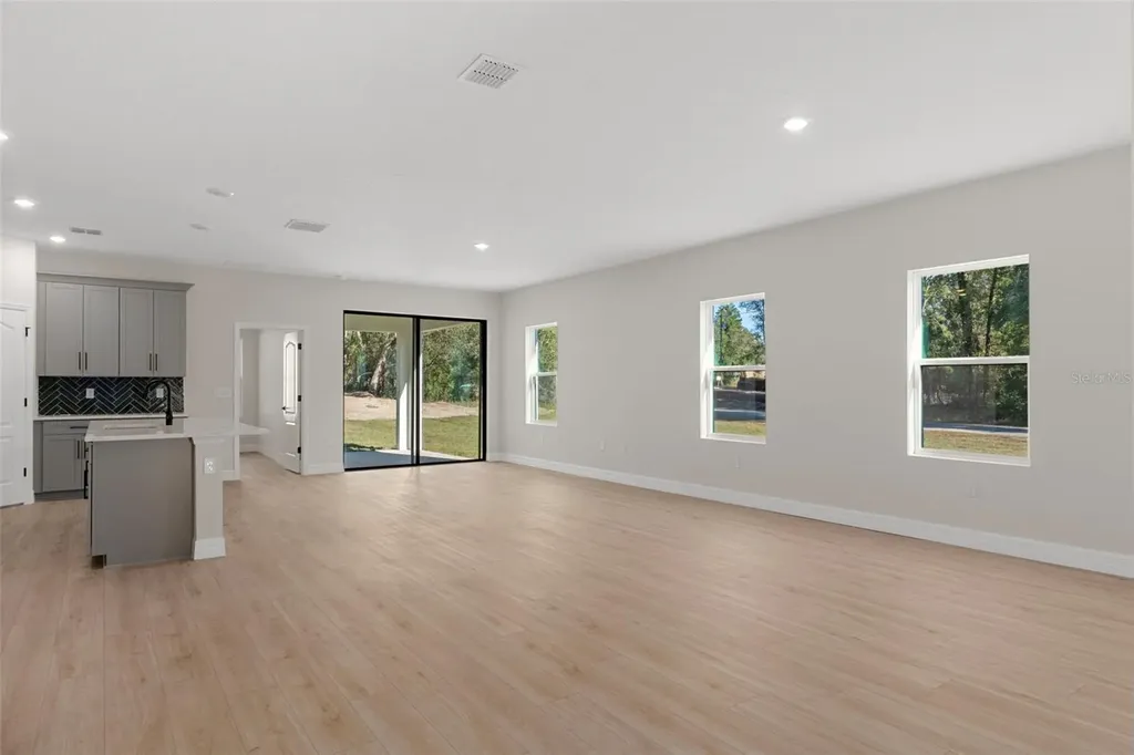 7835 N Creek Way Citrus Springs FL 34434