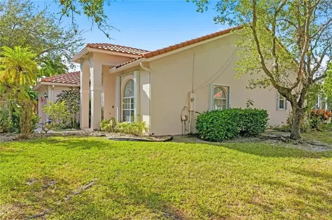 5374 NW 57th Avenue Coral Springs FL 33067