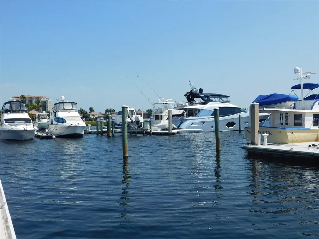 102 Riviera Dunes Way Palmetto FL 34221
